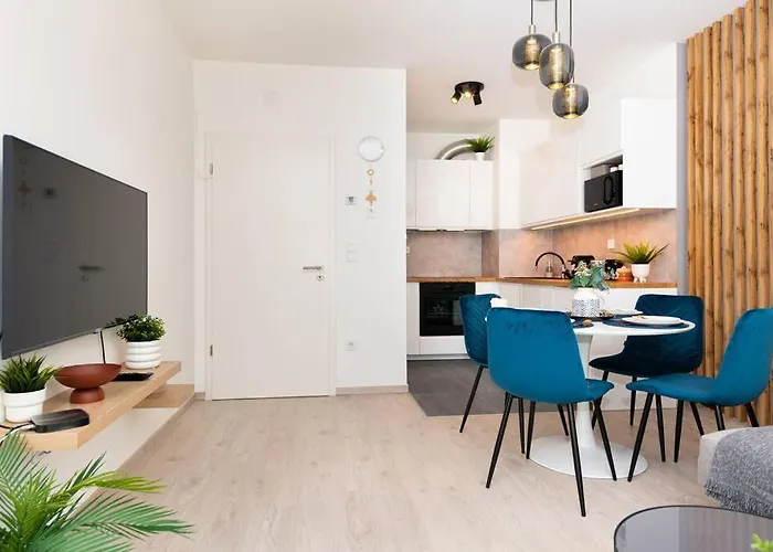 Apartment Chic206 Retreat: Modern 1br Gem With Balcony By Nw *